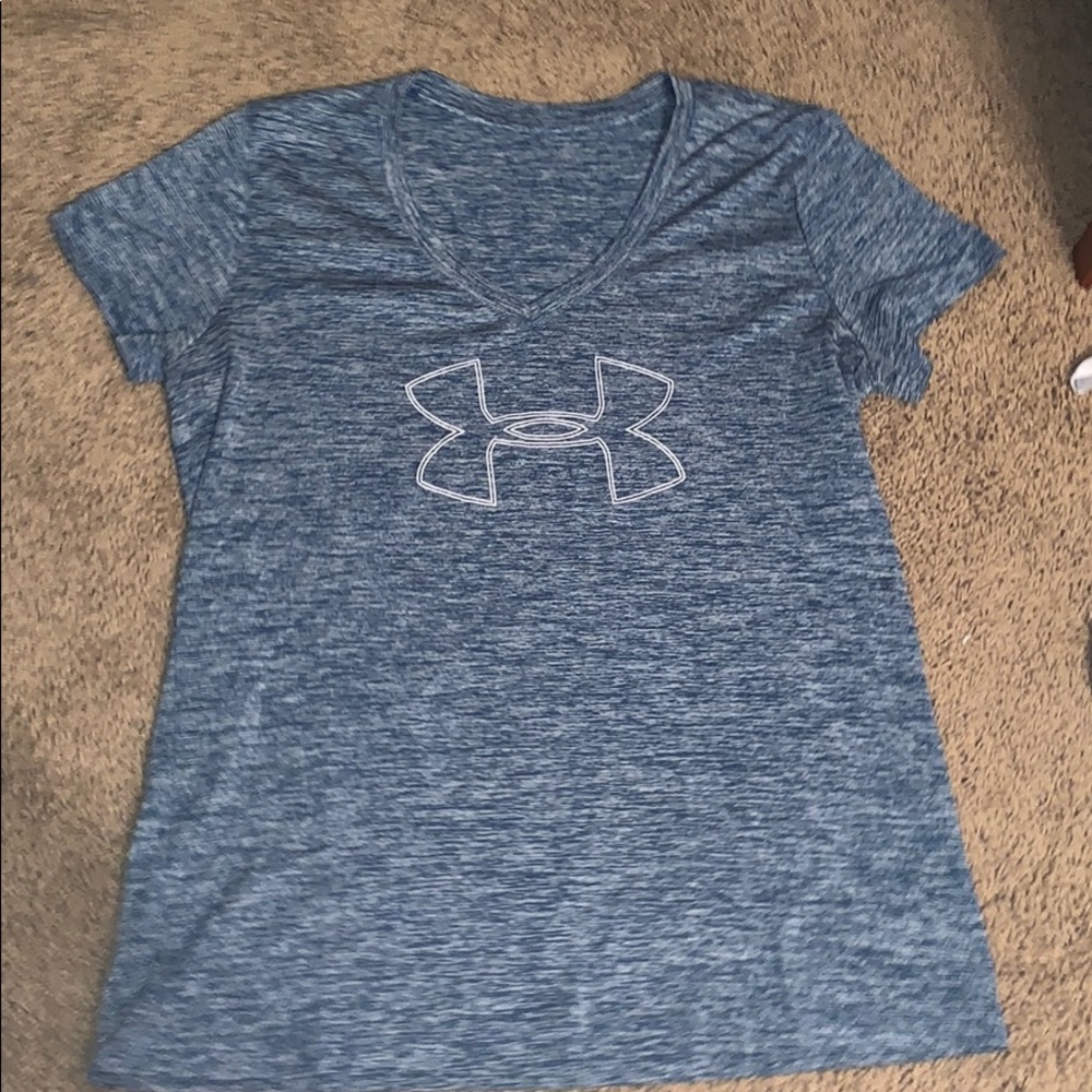 Women’s workout shirt